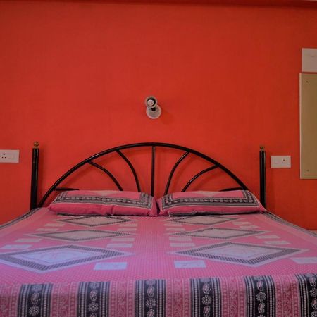 Monte Villa Guest House Candolim Exterior photo
