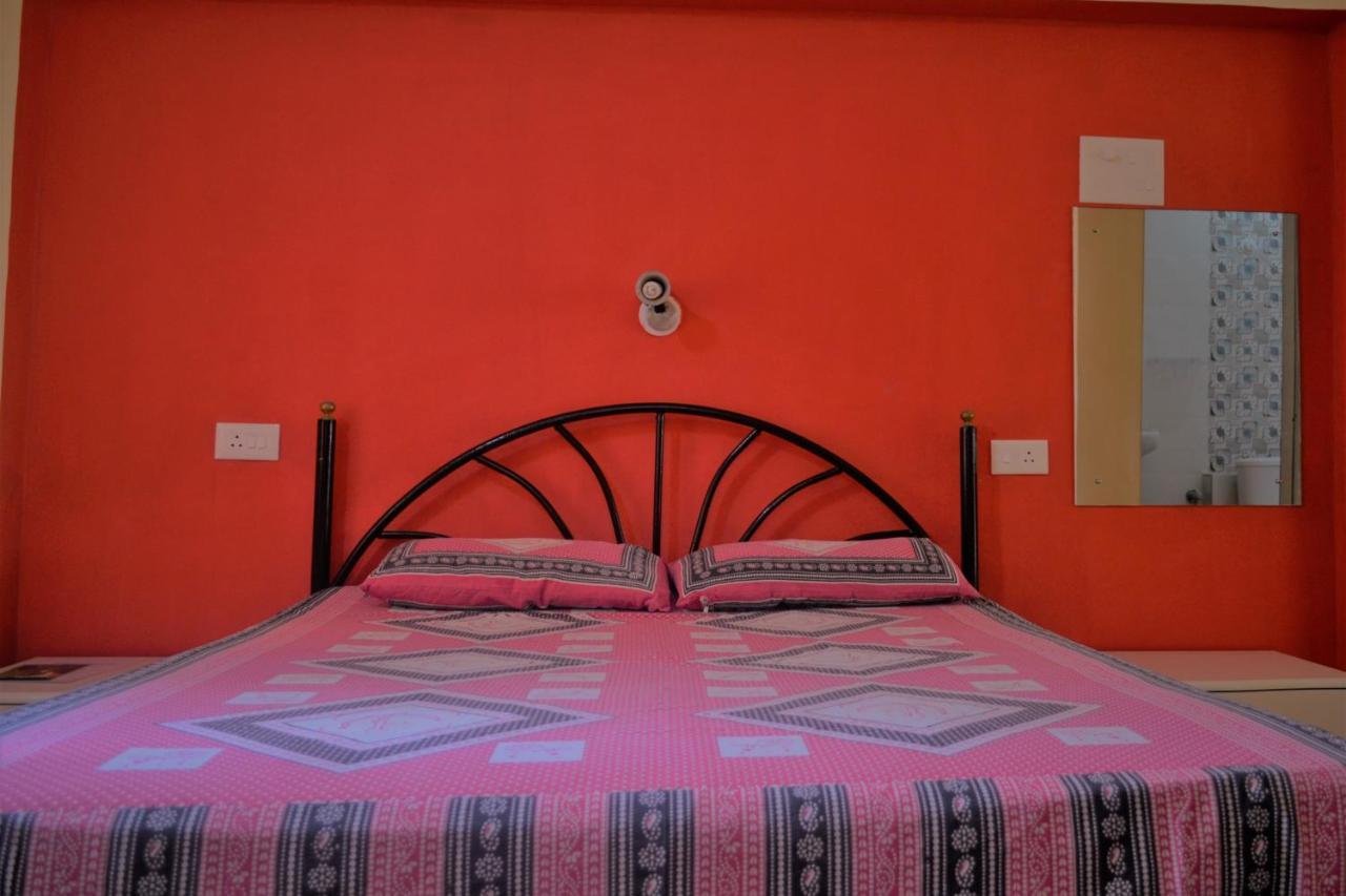 Monte Villa Guest House Candolim Exterior photo